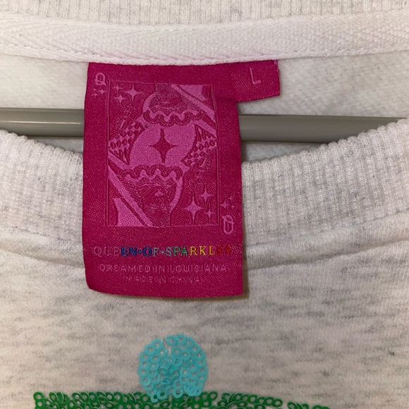 QOS Nutcracker Sweatshirt - Picture 3 of 3